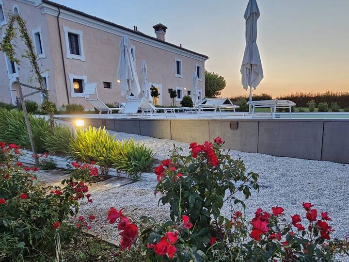 Manoir à Marche Près Des Plages Adriatiques - Jesi