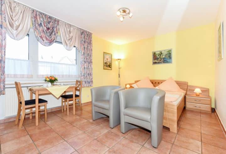 Sturmeck Ferienwohnung 2, Gästehaus Sturmeck - Bensersiel