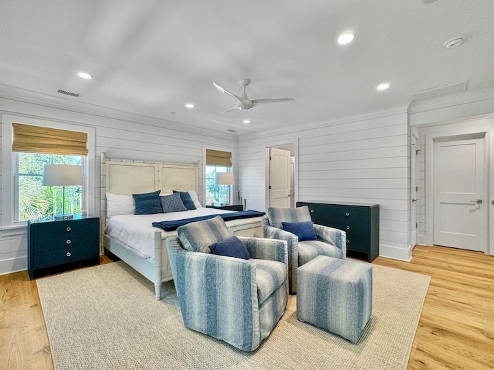 Primary King Suite Cameron by the Sea | 3203 Cameron Blvd | Isle of Palms, SC | IOP Escapes