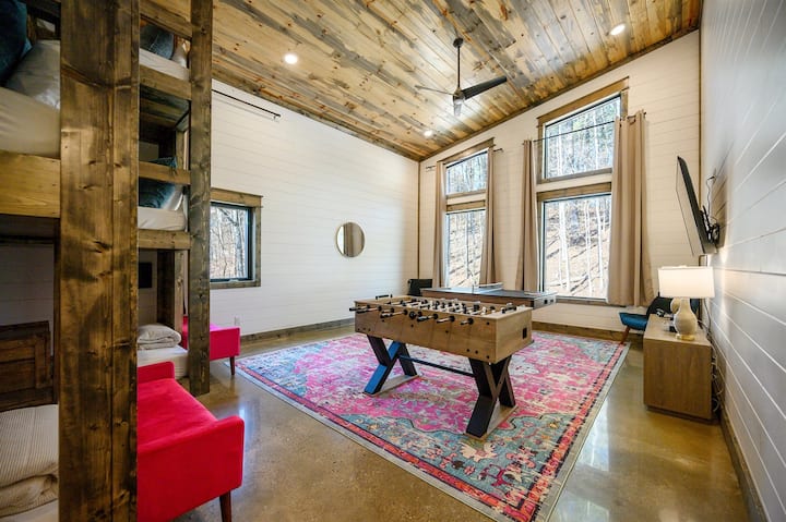 חדר משחקים 1