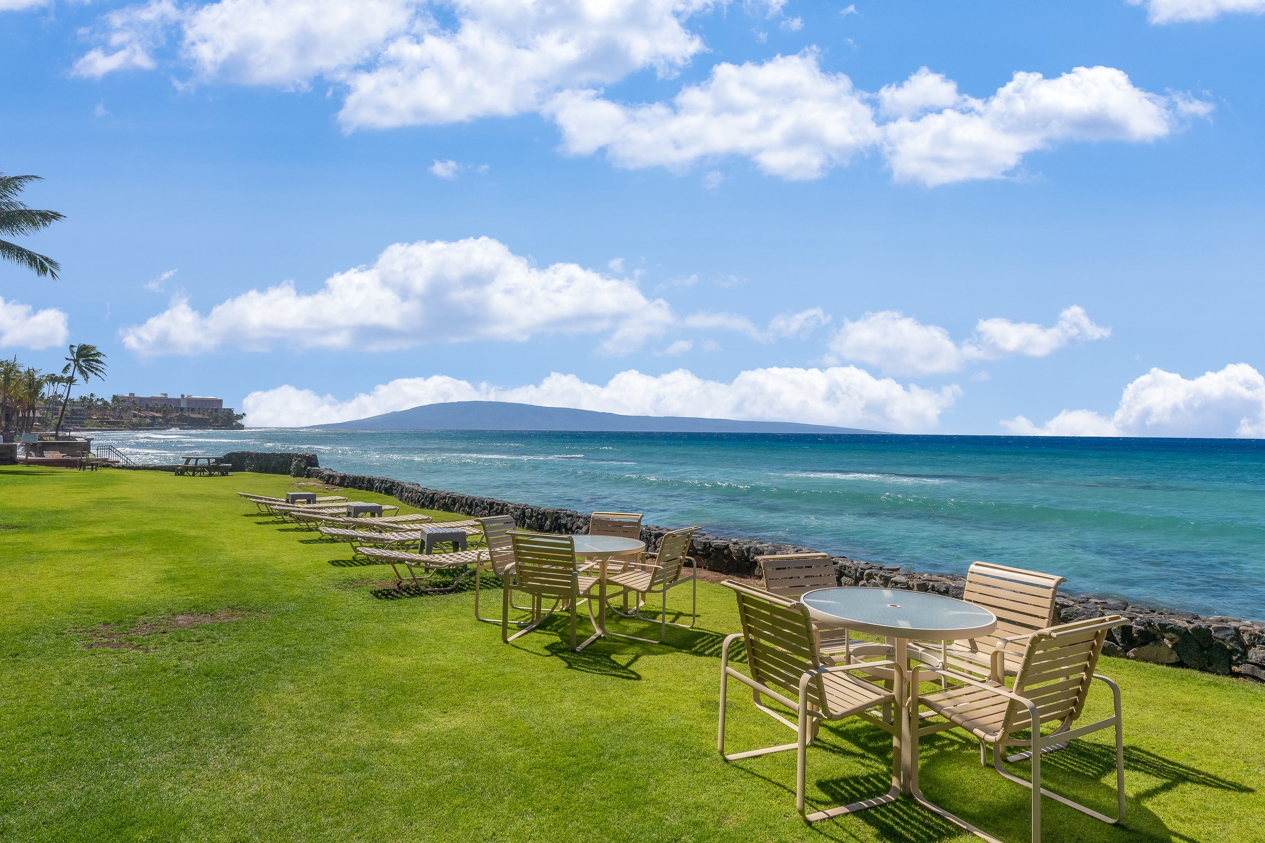 Condo in Lahaina · ★4.83 · 1 bedroom · 2 beds · 1 bath - Image 38