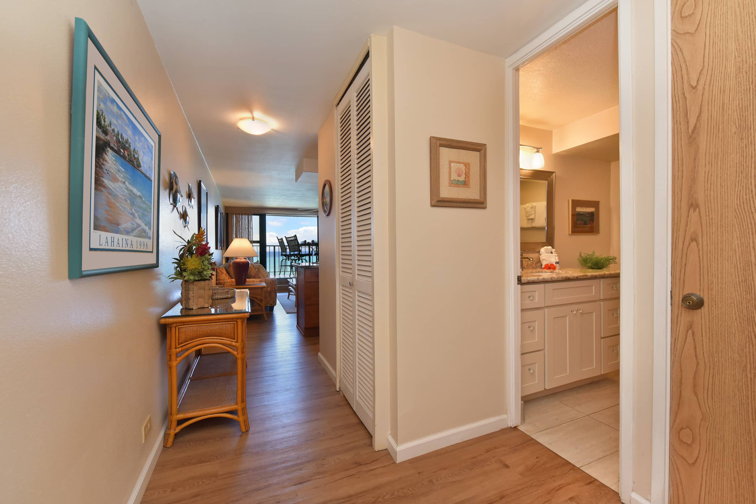 Condo in Lahaina · ★4.83 · 1 bedroom · 2 beds · 1 bath - Image 18