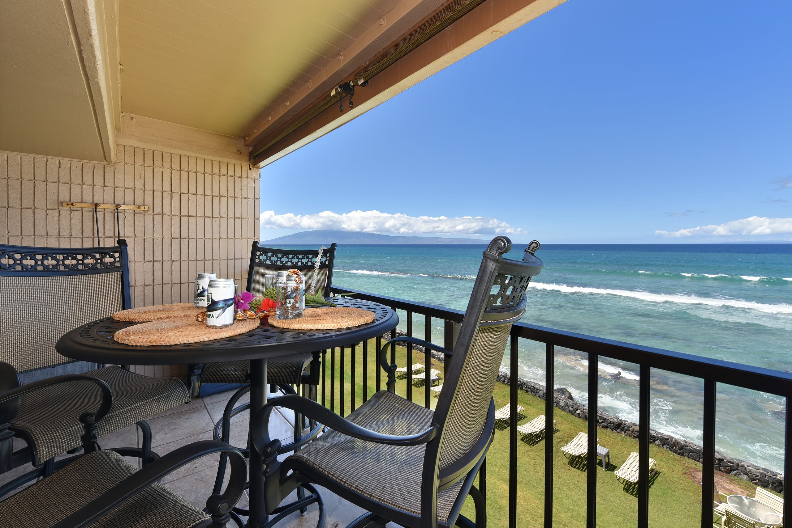 Condo in Lahaina · ★4.83 · 1 bedroom · 2 beds · 1 bath - Image 21