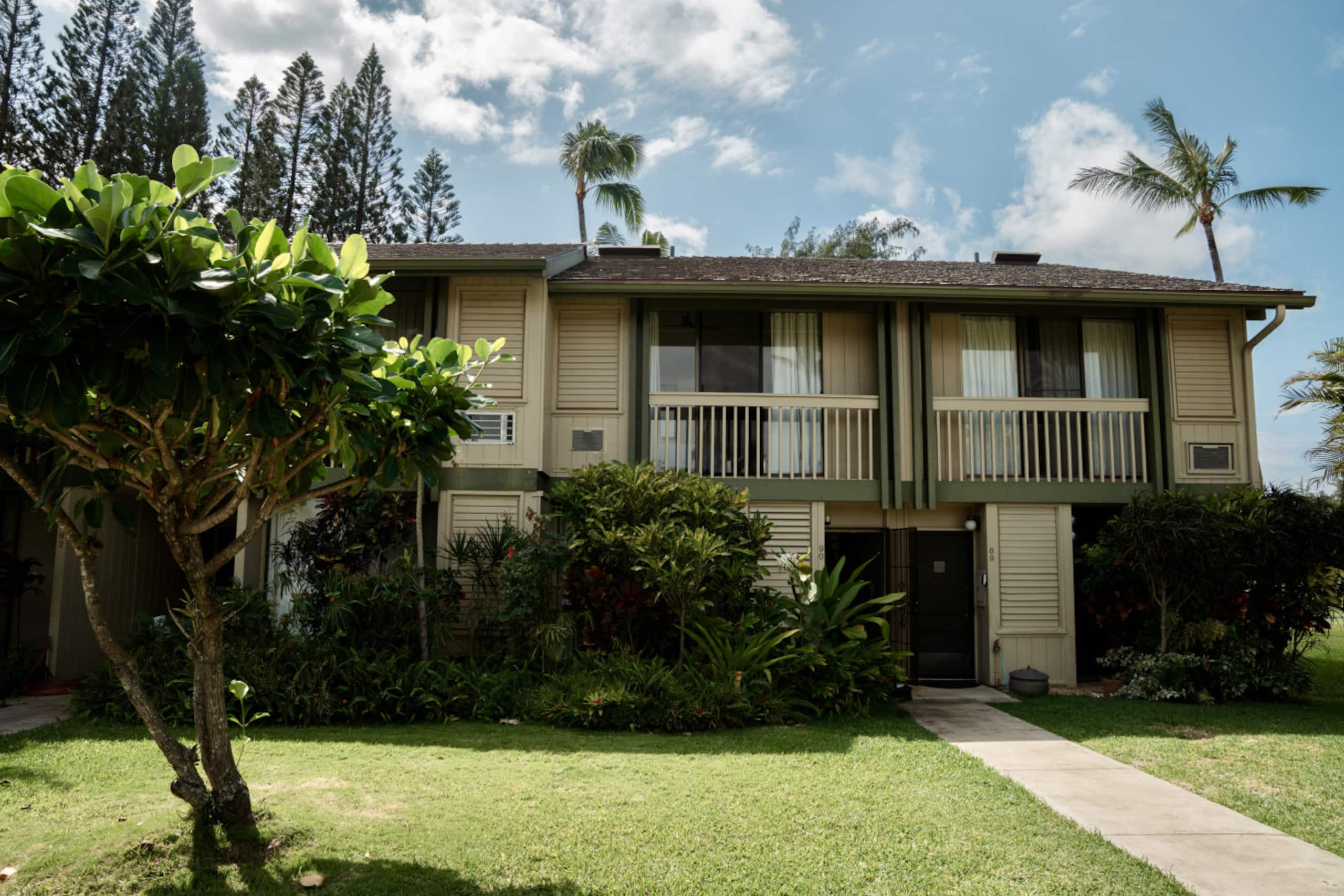 Home in Kahuku · ★4.79 · 2 bedrooms · 3 beds · 3 private baths - Image 38