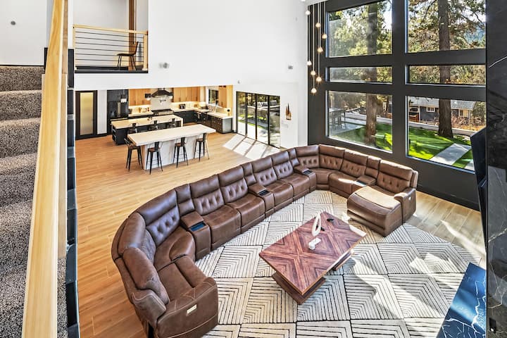 Lux 7bed 7bath! Hot Tub! Theater! Game Room! - Big Bear, CA