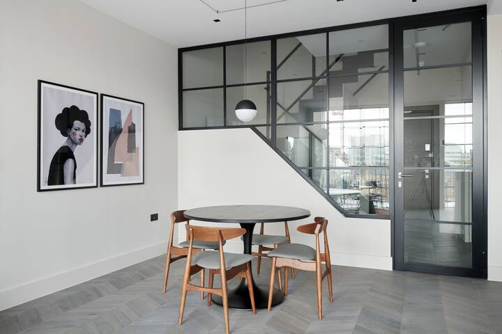 Sonder Back Hill | Two-Bedroom Apartment, Terrace gallery image 5