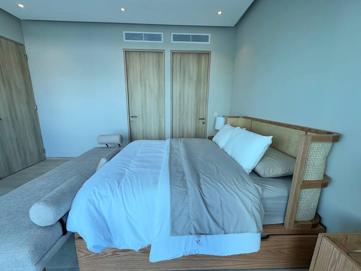 0ecec596 6306 4594 8573 f268d16d14b6