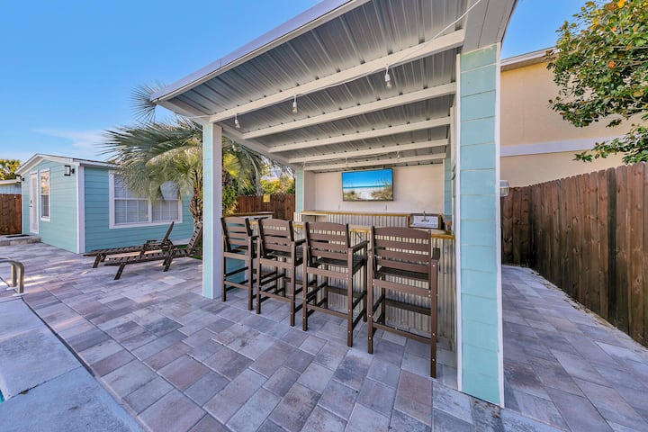 Private Pool-pet Friendly-tiki Palms Paradise - Panama City Beach, FL