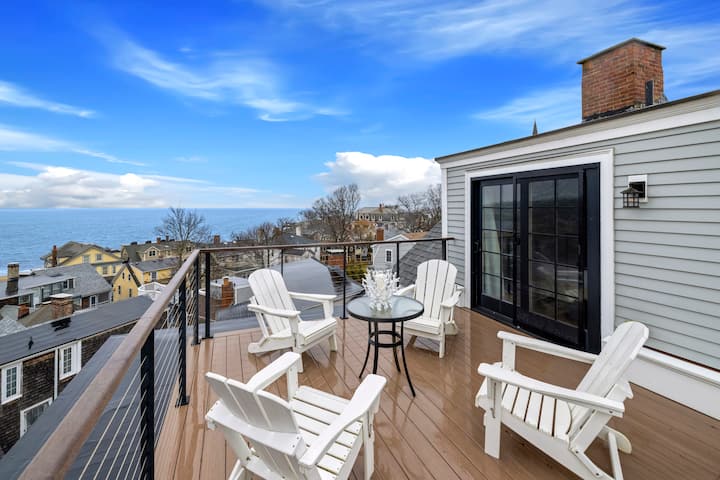 Portside Overlook: Fantastic Village And Beach - Penzance Road, MA