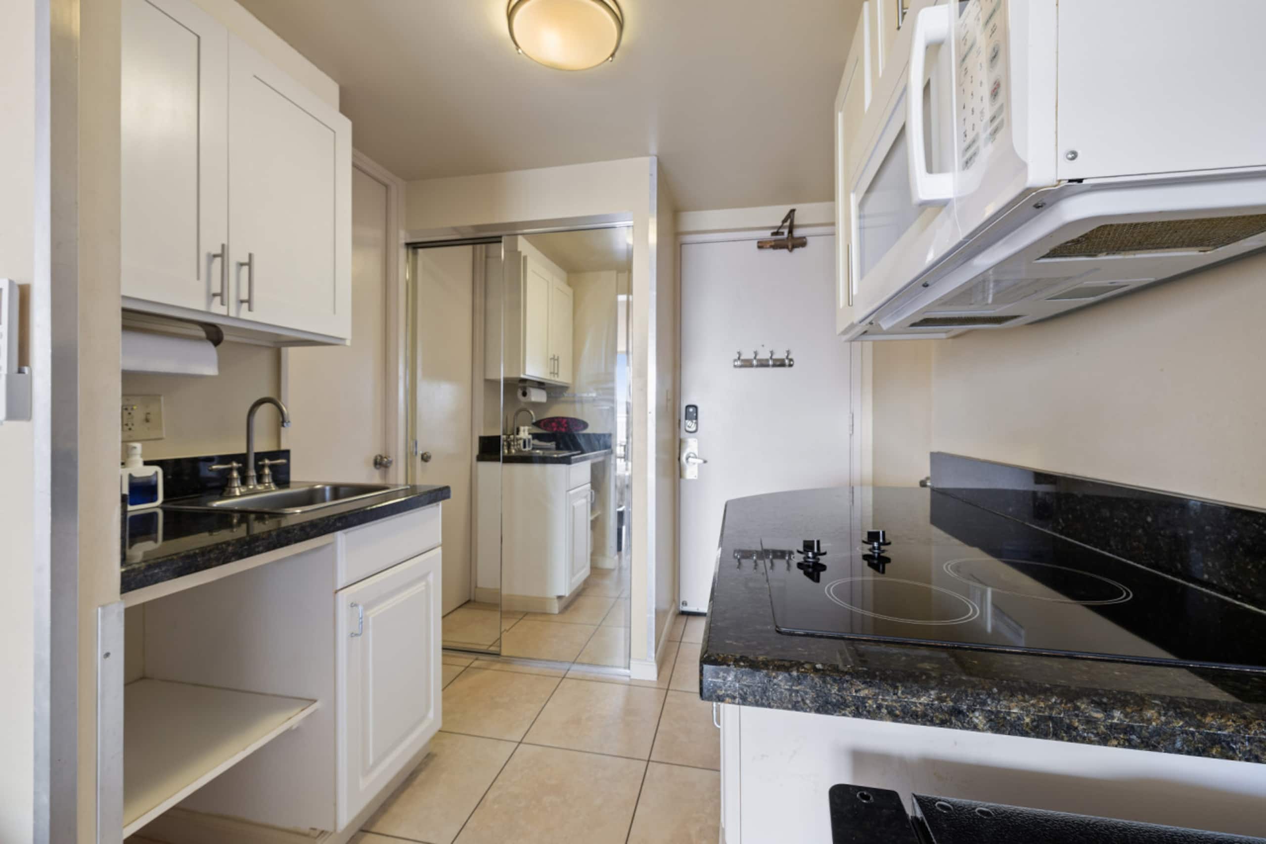 Charming Studio in Island Colony - Image 8