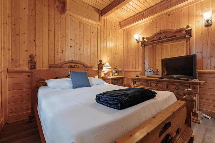 Spavaća soba 1 - bračni krevet (160x200)