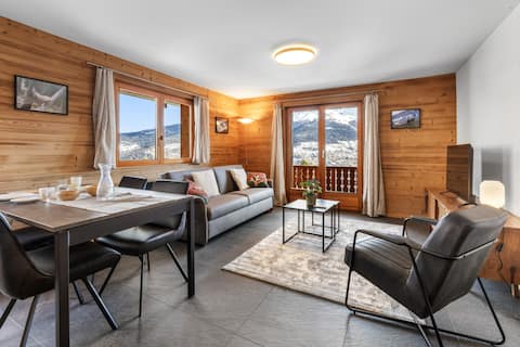 Ski-in/Ski-out Apartment in the 4 Vallées Resort