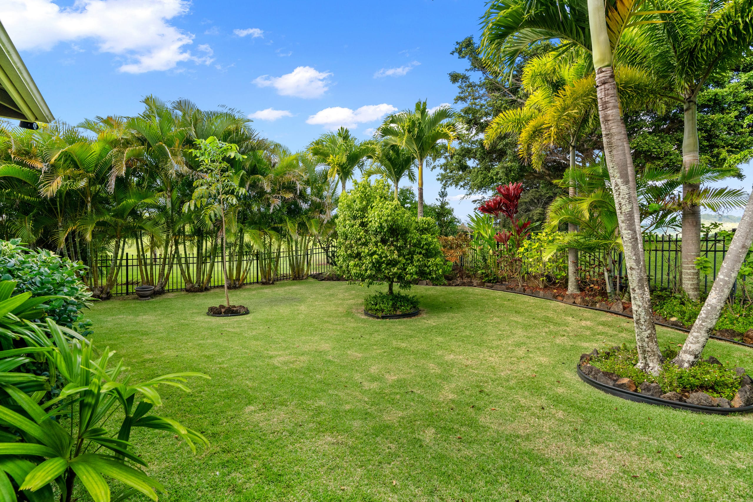 Golf course villa w/ private lanai and pond - Photo 44