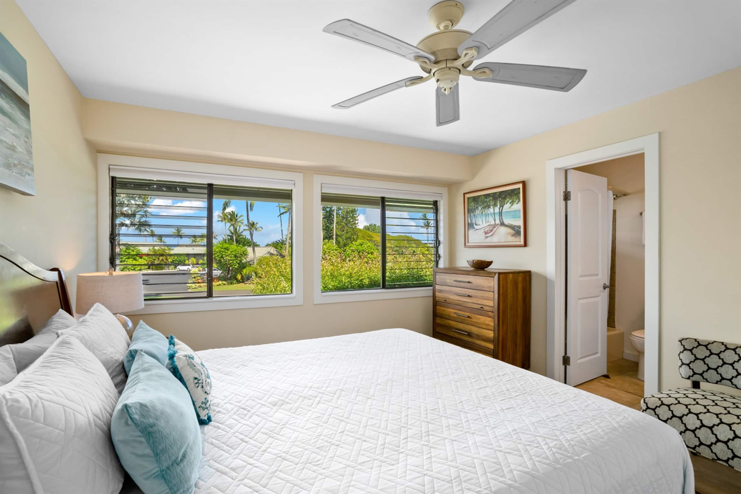 Condo in Princeville · ★4.83 · 2 bedrooms · 2 beds · 2 private baths - Image 27