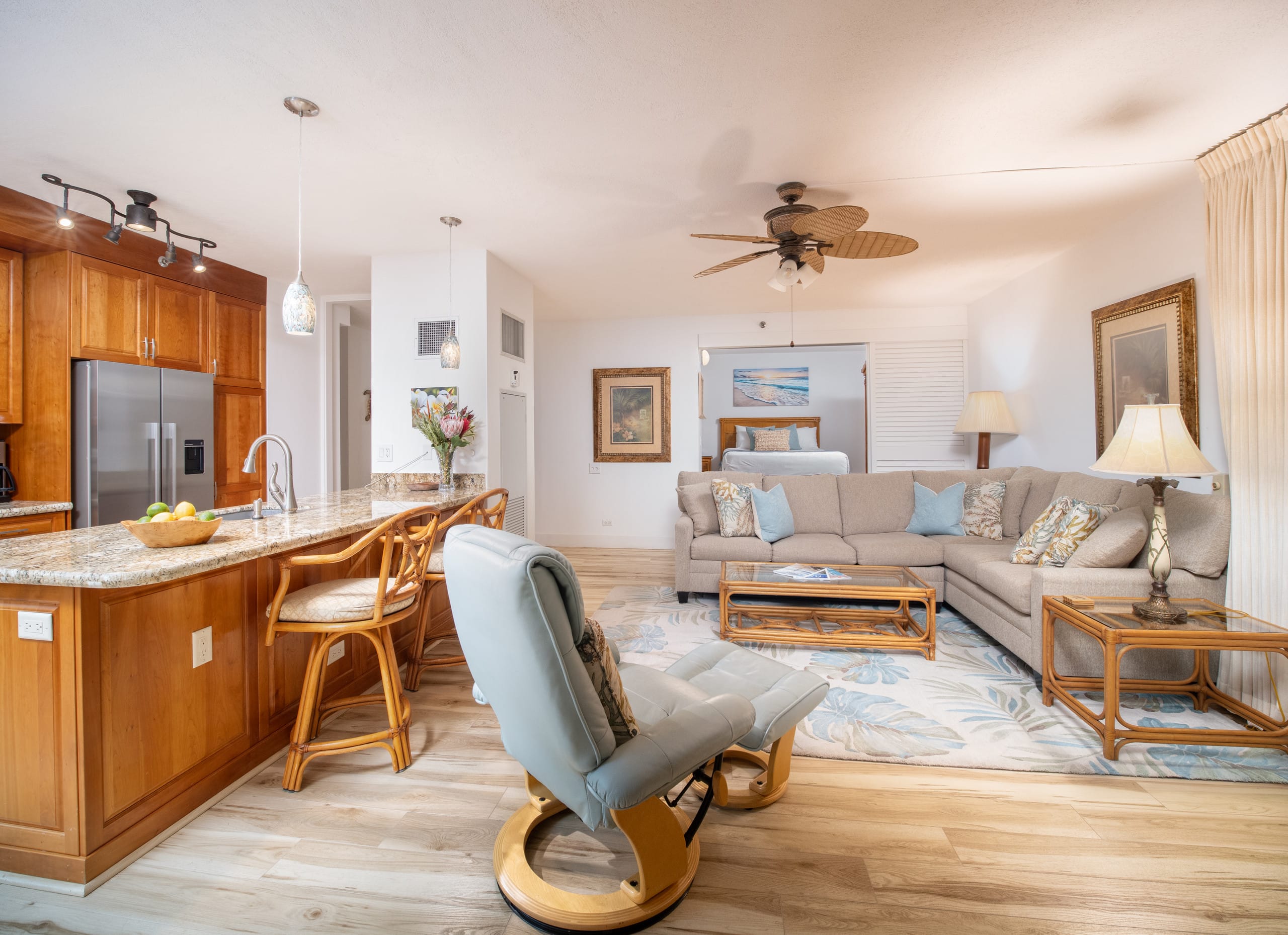 Home in Lahaina · ★5.0 · 2 bedrooms · 3 beds · 2 baths - Image 2