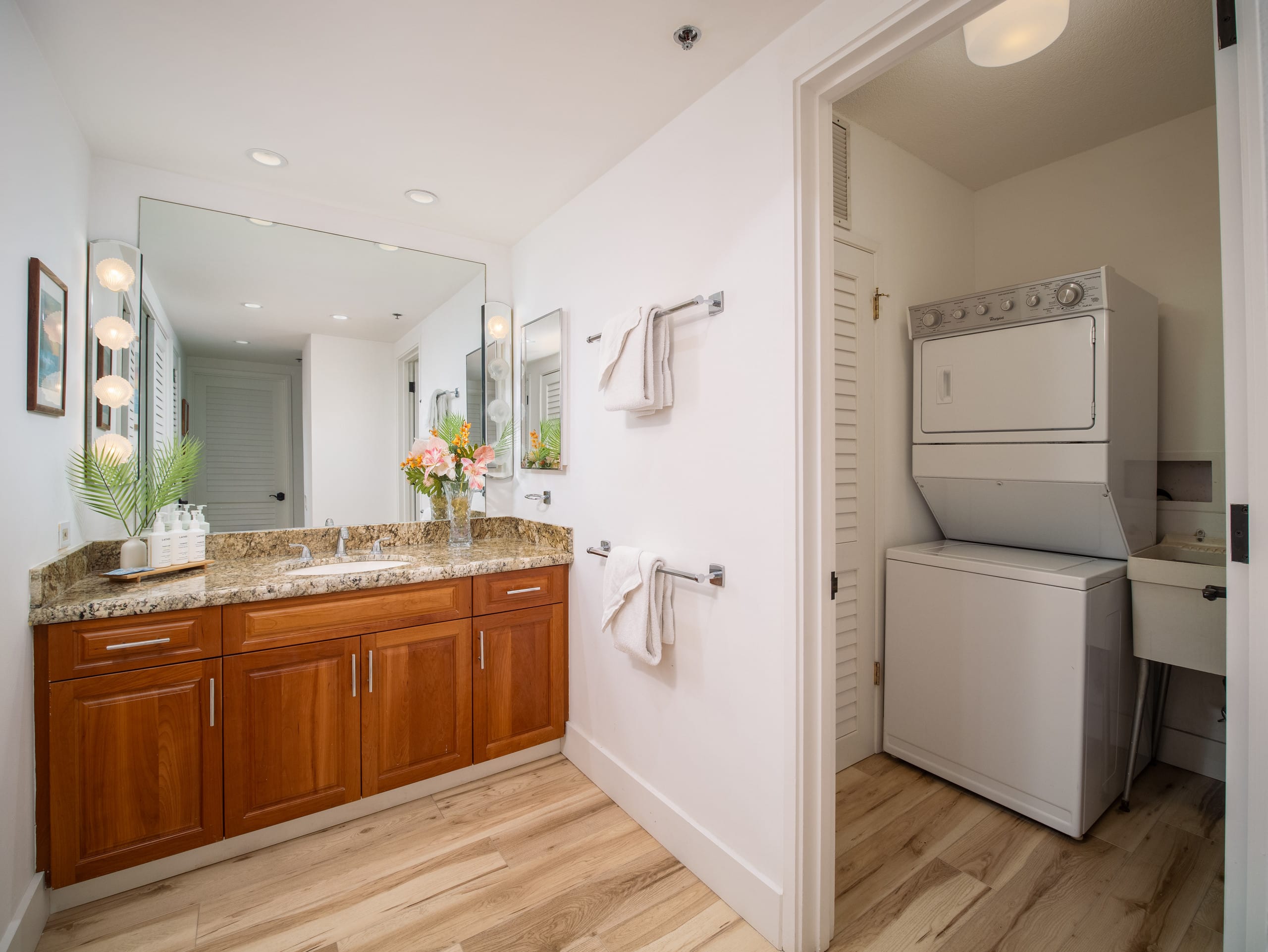 Home in Lahaina · ★5.0 · 2 bedrooms · 3 beds · 2 baths - Image 52