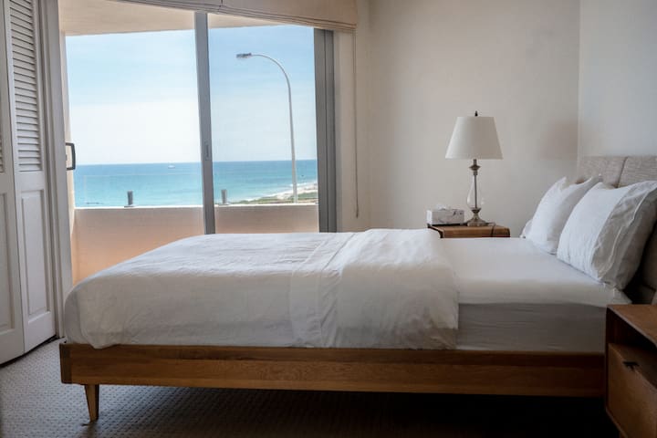 Cottesloe Beach View Apartment No8