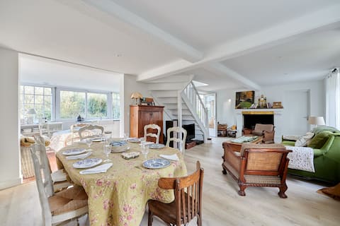 Propriété Airbnb réussie: La Picane - Beautiful house with pool and garden à Tourgéville