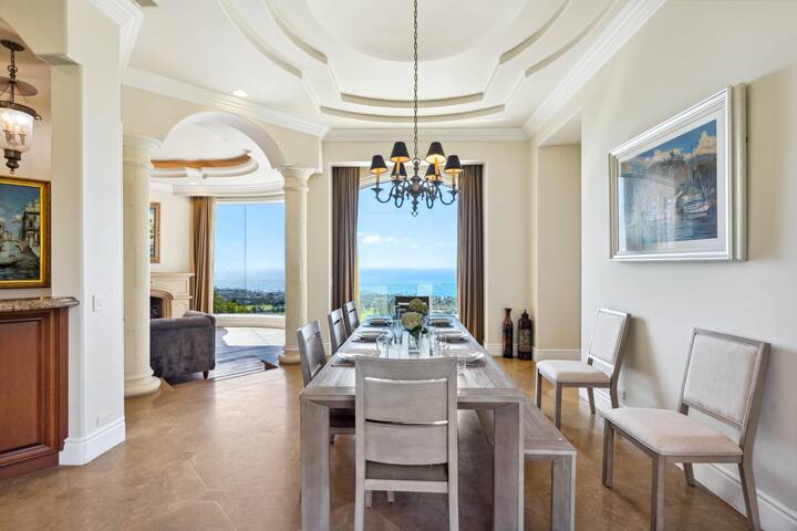 5-Star Home! Private Pool/Views/Mid-Week Specials gallery image 5