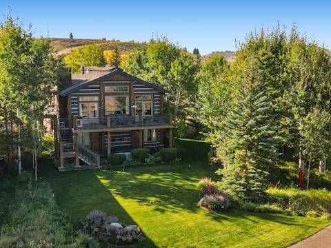 Top performing Airbnb: Boundary JH - Teton Views on Harvest Dance in Jackson