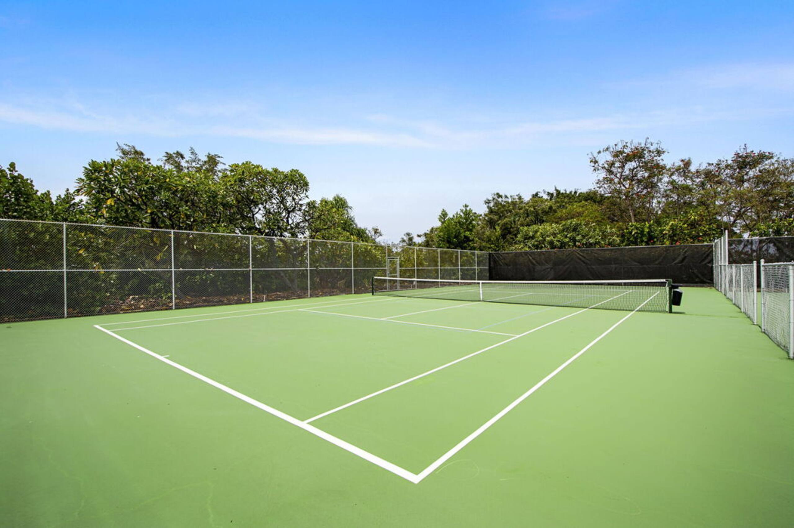 Condo in Kailua-Kona · ★5.0 · 2 bedrooms · 3 beds · 3 baths - Image 35