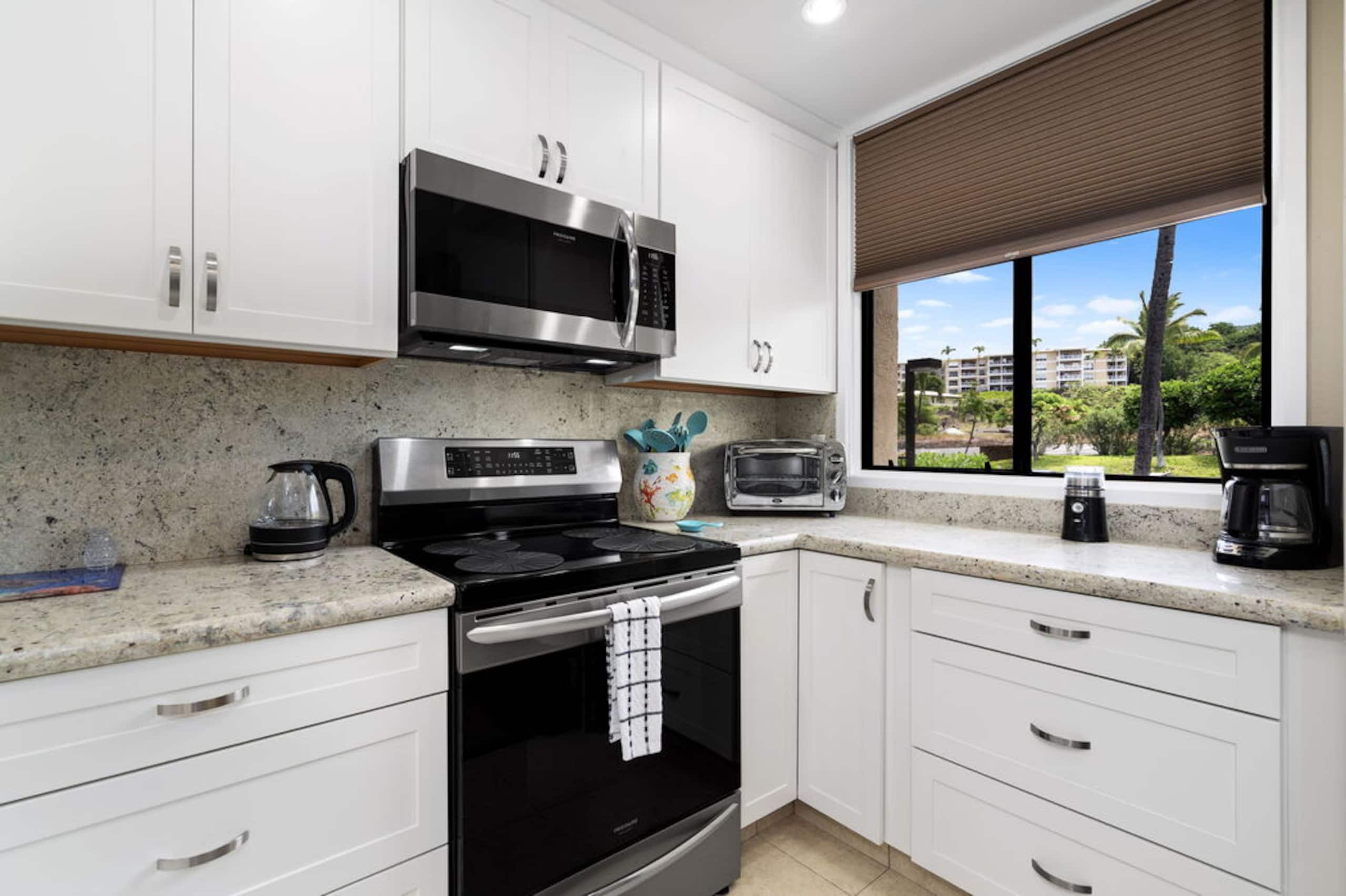 Condo in Kailua-Kona · ★5.0 · 2 bedrooms · 3 beds · 3 baths - Image 10