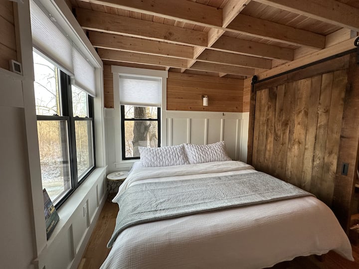 Cabane dans les arbres 1 chambre au premier étage