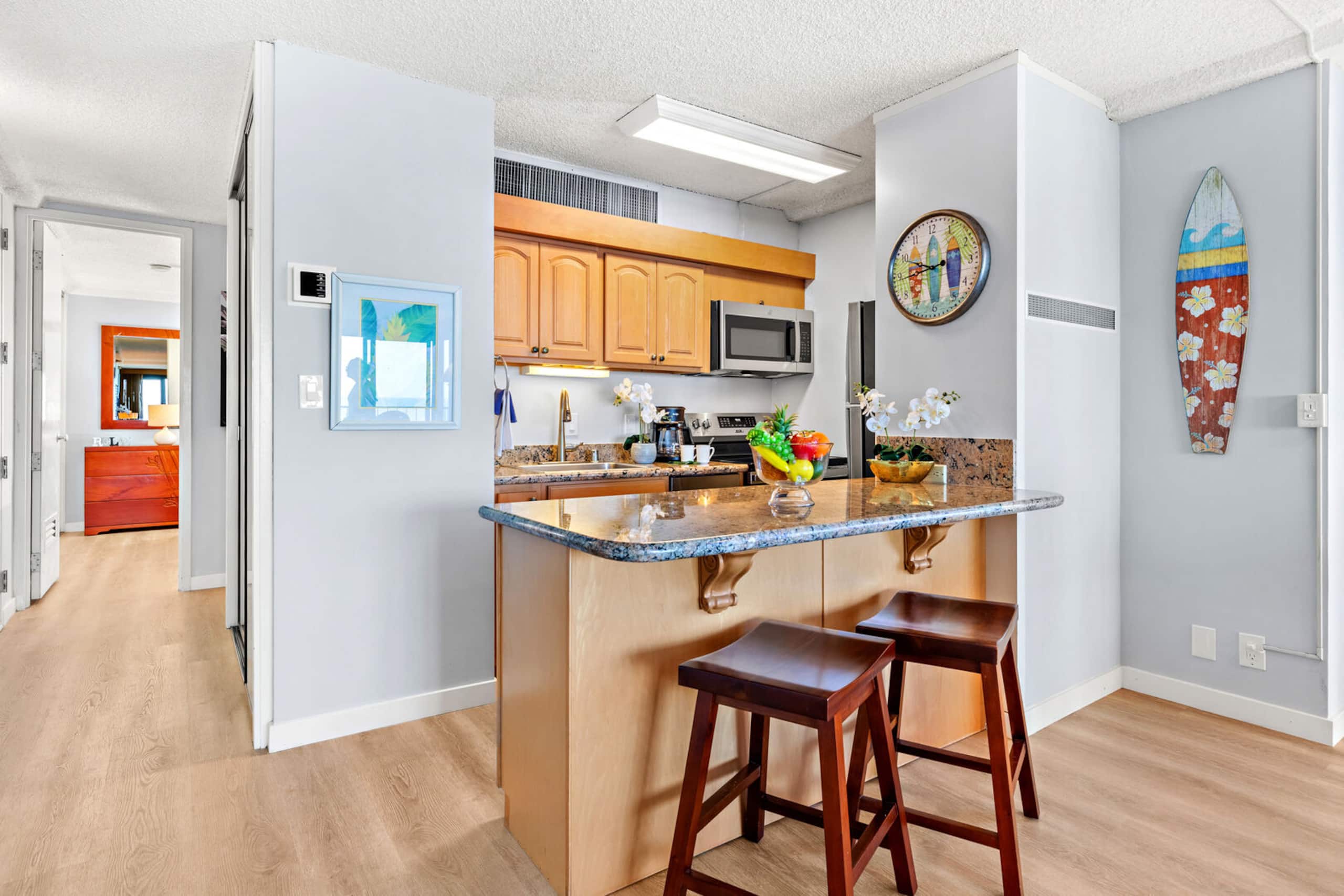 Condo in Lahaina · ★5.0 · 1 bedroom · 2 beds · 1 private bath - Image 18