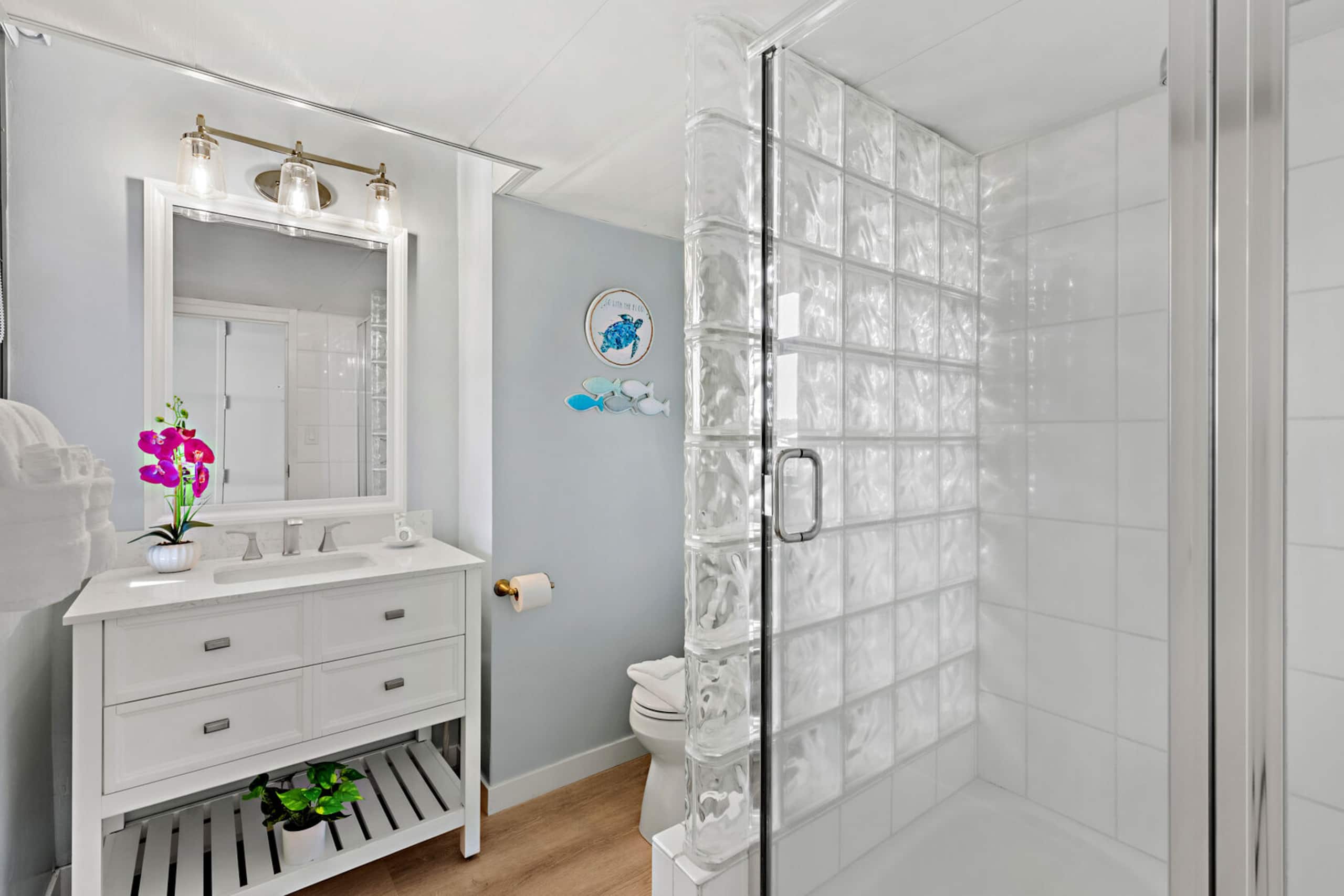 Condo in Lahaina · ★5.0 · 1 bedroom · 2 beds · 1 private bath - Image 20