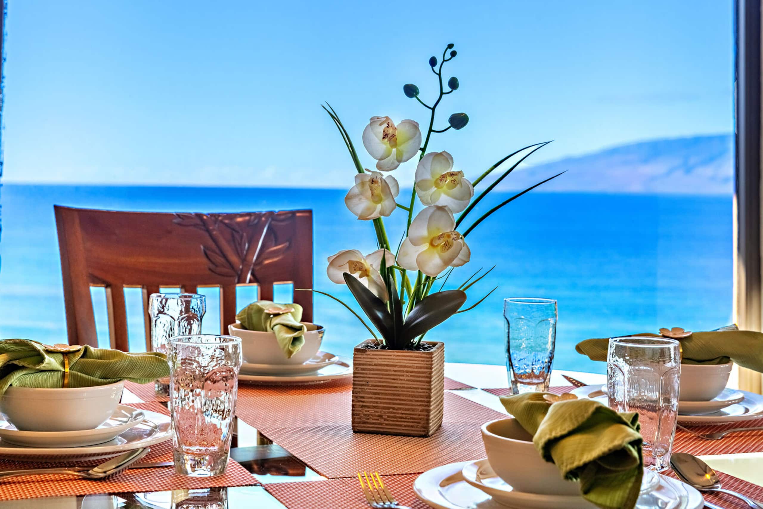 Condo in Lahaina · ★5.0 · 1 bedroom · 2 beds · 1 private bath - Image 26