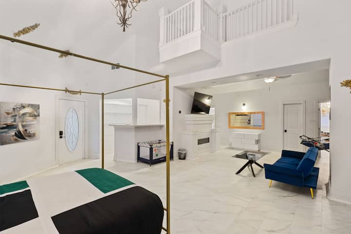 Beneden hoofdslaapkamer suite