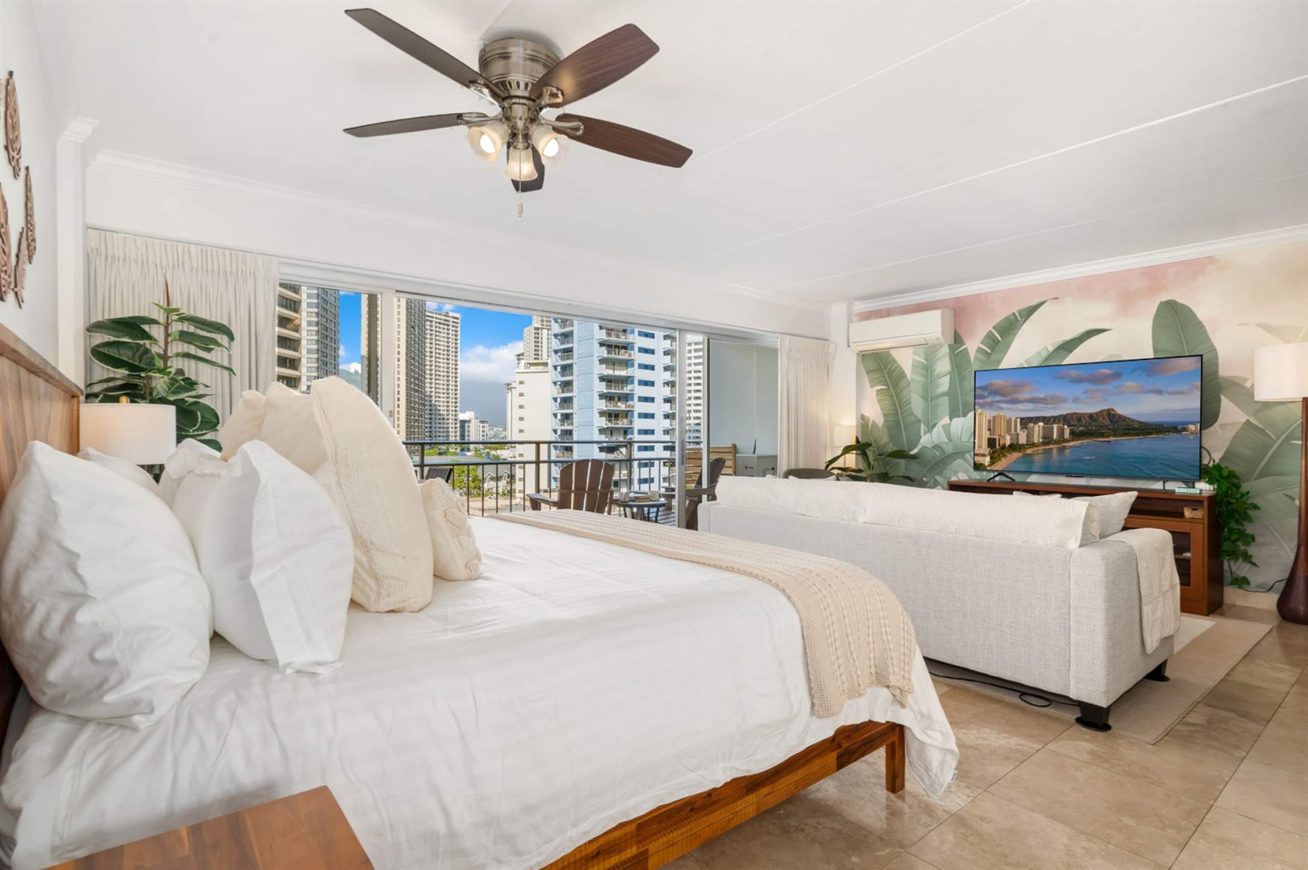 Condo in Honolulu · ★5.0 · 1 bedroom · 2 beds · 1 private bath - Image 10