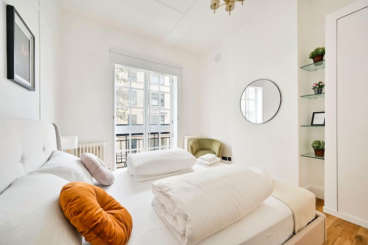 Stunning 3 Bed Central London Apartment