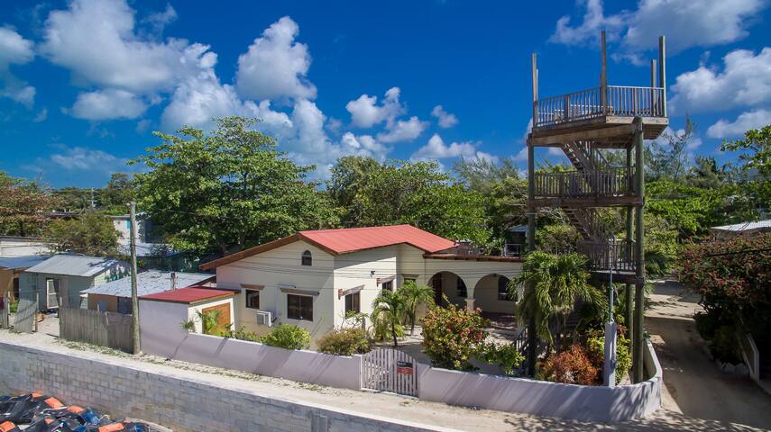 Casa Fuerte – Island Home close to town gallery image 2