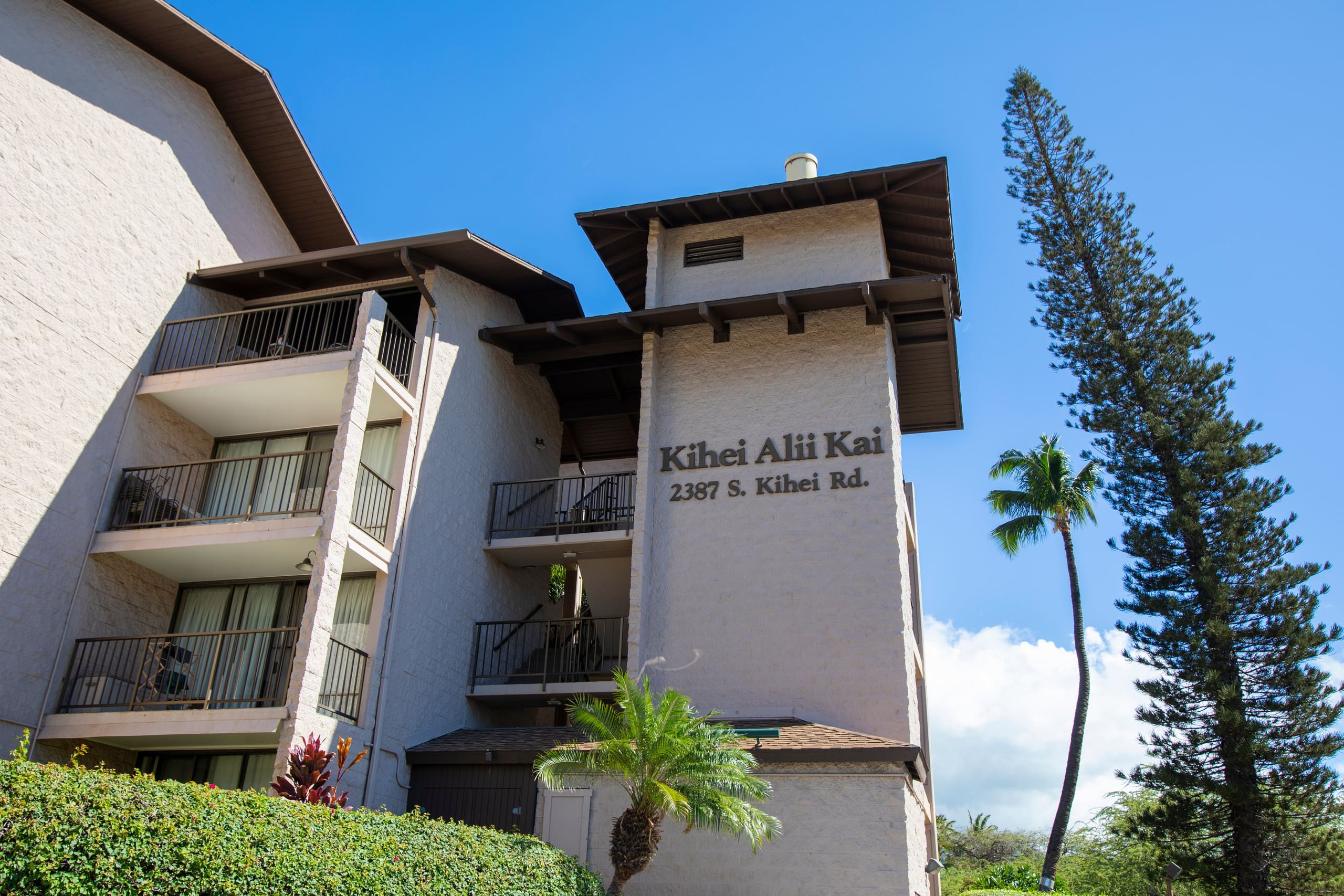 Condo in Kihei · ★4.94 · 1 bedroom · 2 beds · 1 private bath - Image 28