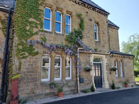 Leyburn Lodge by Birch Stays