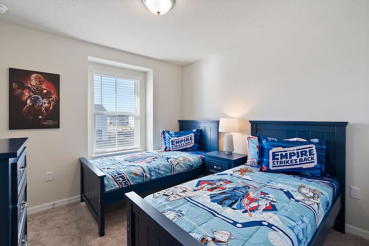 Two Twins Bedroom 5 Upstairs Star Wars Theme