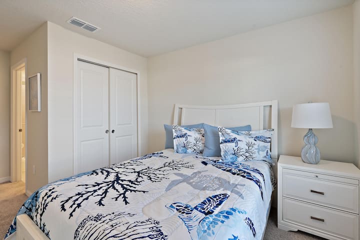 Bafu 3 la Ghorofa ya Juu Lililoambatishwa