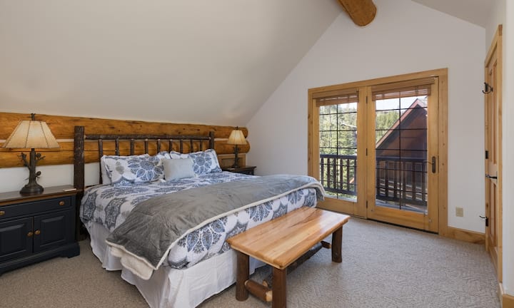 Primárna spálňa na poschodí