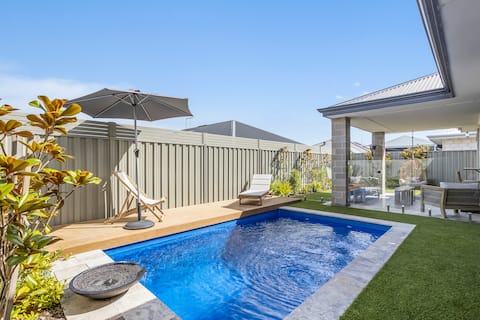 Amberton Beach’s Little Paradise by Swan BnB