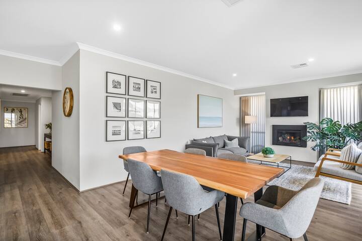 Amberton Beach’s Little Paradise by Swan BnB gallery image 5