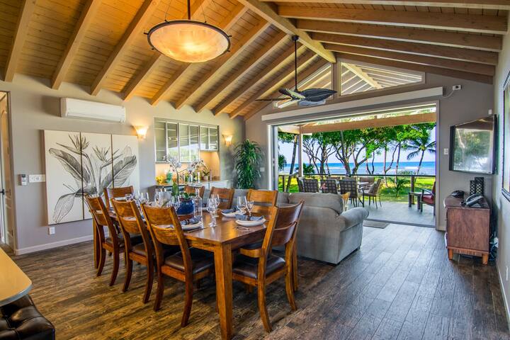 Stunning Ocean Front Home with Grand Lanai gallery image 3