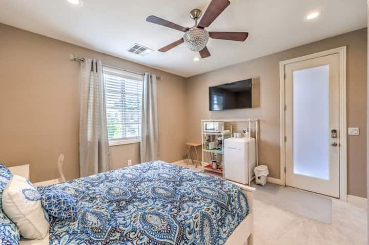 Одвоена спална соба Casita со брачен кревет (широк 150-179 см)