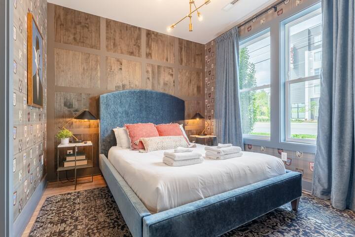 Chloe & Crosby at The Lucy – Dual Townhomes + Hot gallery image 3