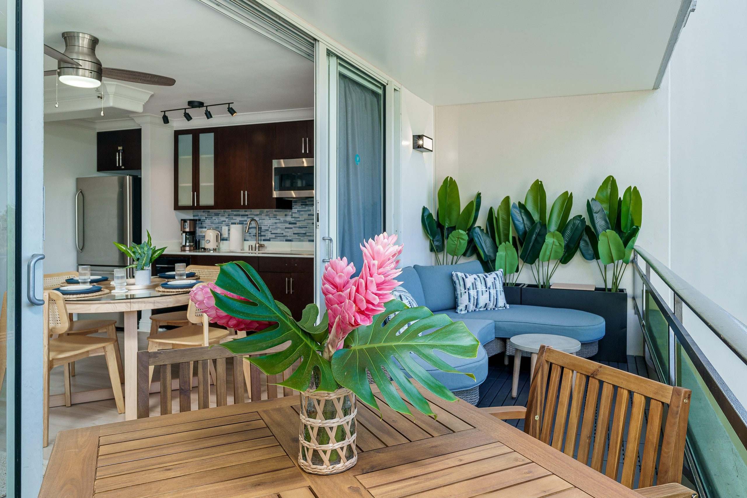 Condo in Honolulu · ★4.85 · 2 bedrooms · 3 beds · 1 bath - Image 33