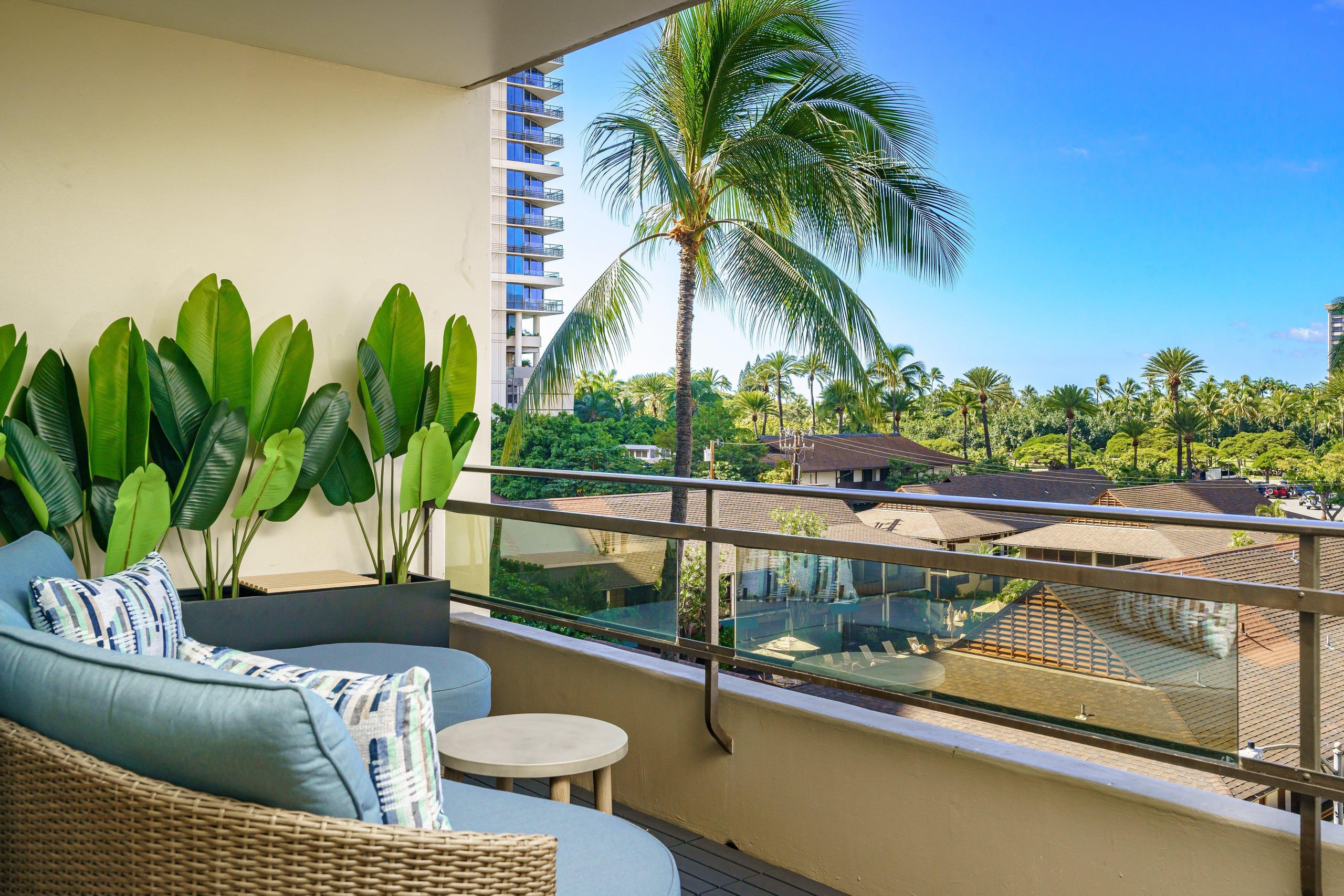 Condo in Honolulu · ★4.85 · 2 bedrooms · 3 beds · 1 bath - Image 24