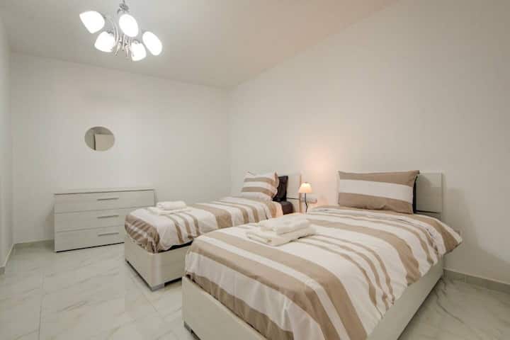 B472ea40 9d77 4dc5 96de 9b5410dee42a