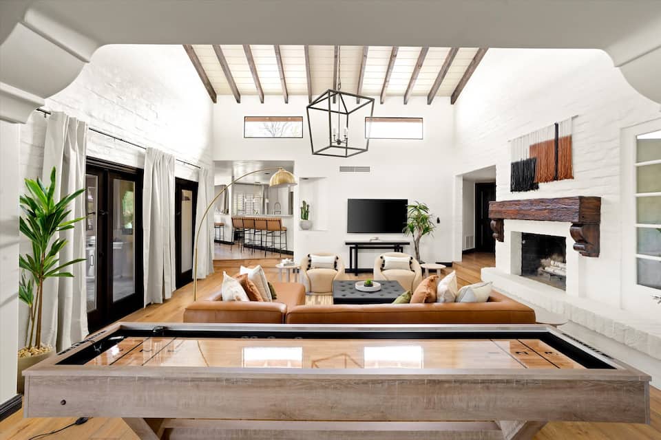 A desert house in Paradise Valley, Paradise Valley, Arizona, United States, photo 1 of 10