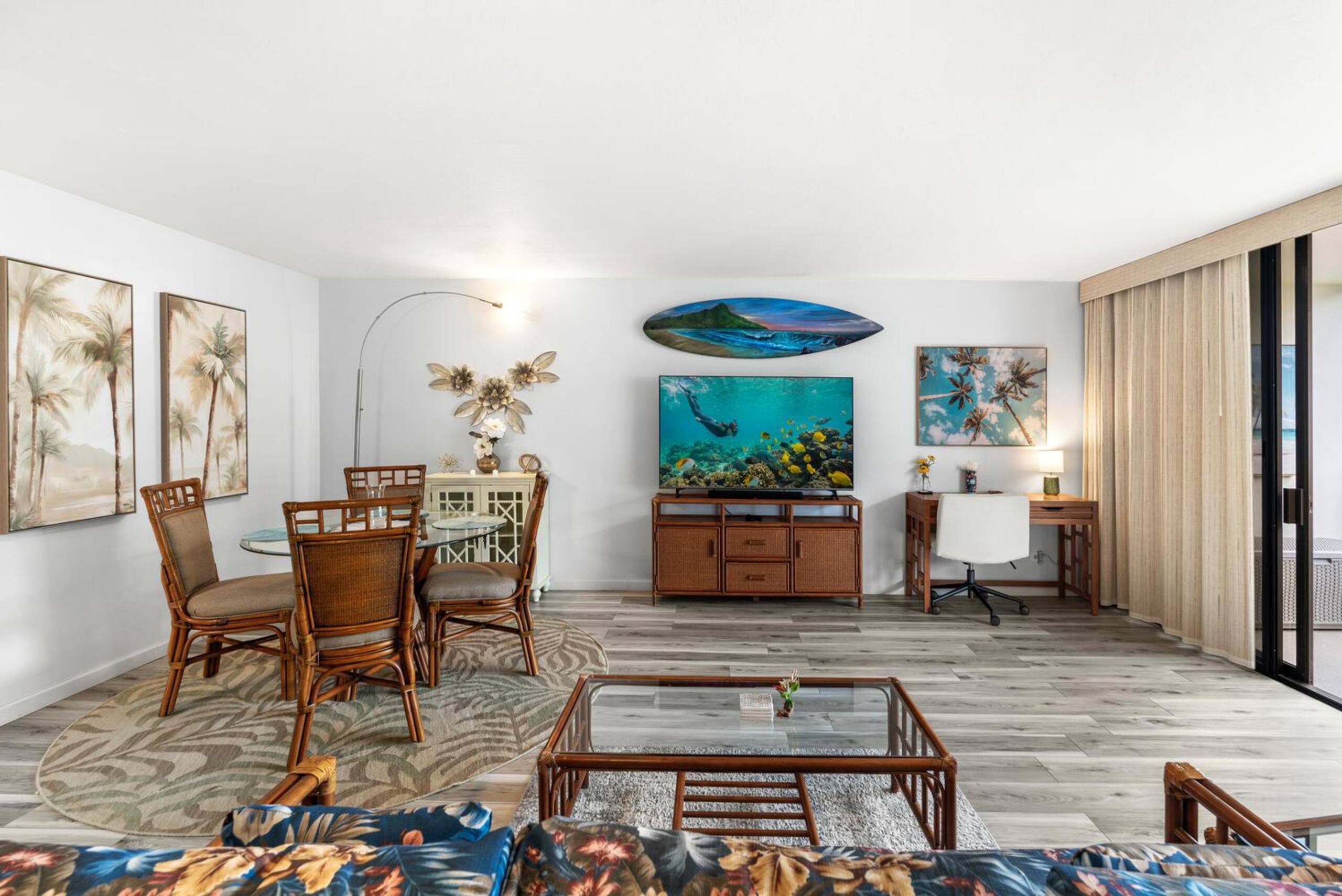 Condo in Kailua-Kona · ★4.8 · 1 bedroom · 2 beds · 2 private baths - Image 8