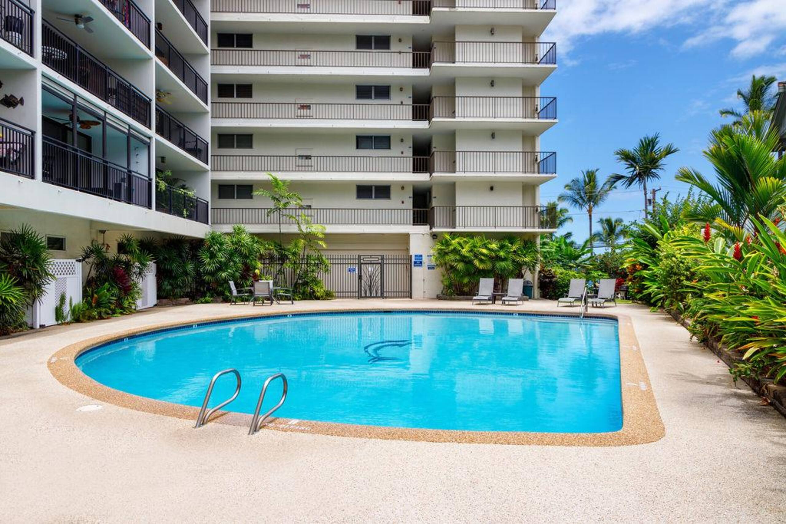 Condo in Kailua-Kona · ★4.8 · 1 bedroom · 2 beds · 2 private baths - Image 33
